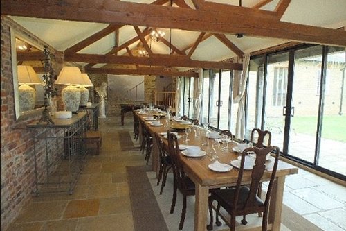 皮特朱莉豪宅內(nèi)部曝光 造價(jià)千萬堪比大型會所